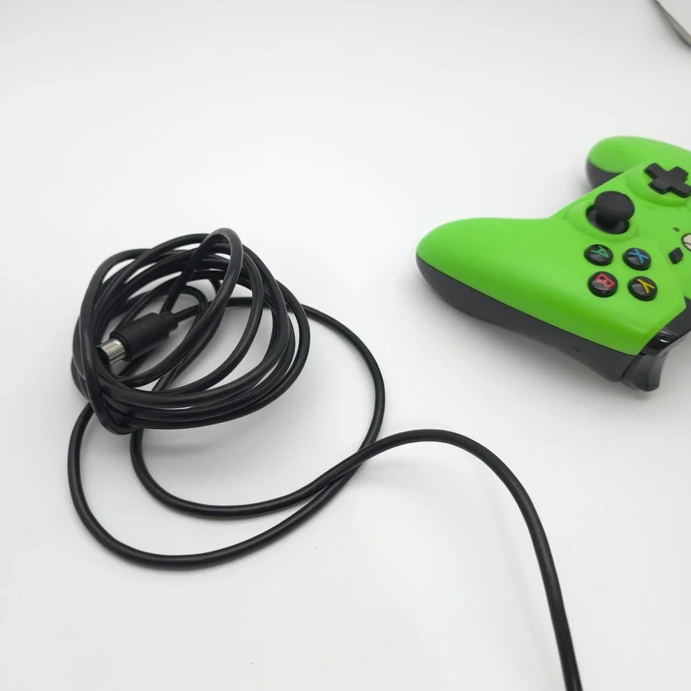 PowerA Wired‎ Controller Xbox One Electric Green Plastic Textured Grip Retro